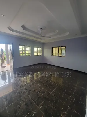 3bdrm Apartment in Biosk Properties, Malejor for rent