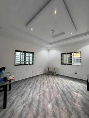 Chamber and Hall Self Contain for Rent at New Bontianor Inside
