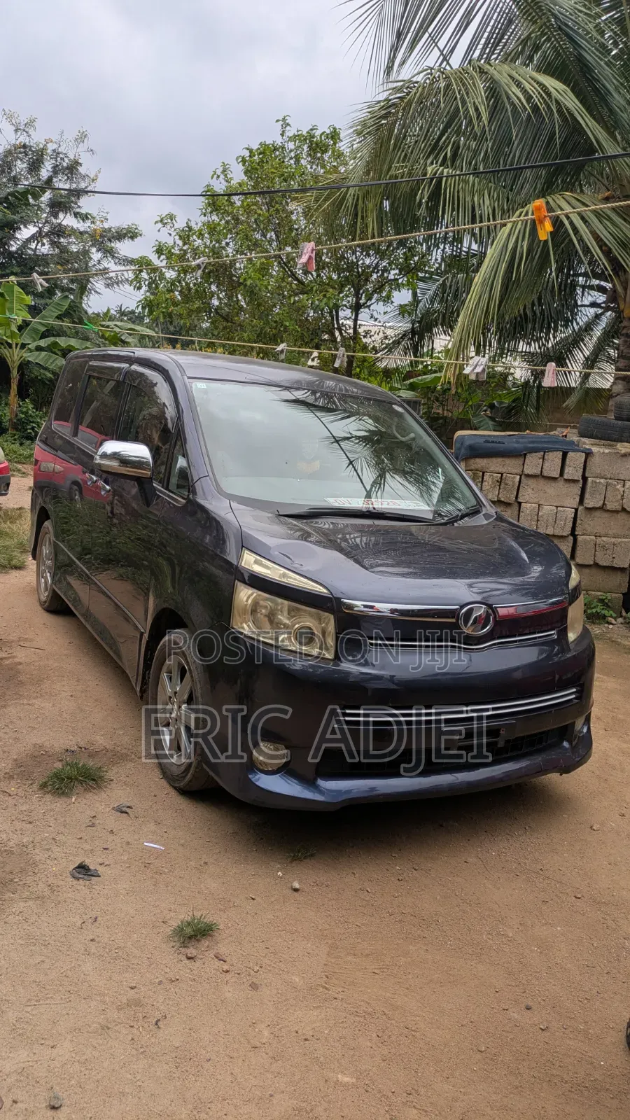 Toyota Voxy 2012 Gray