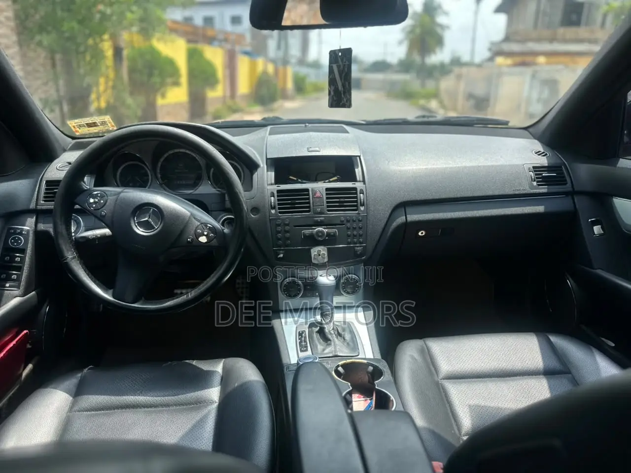 Mercedes-Benz C300 2014 Black