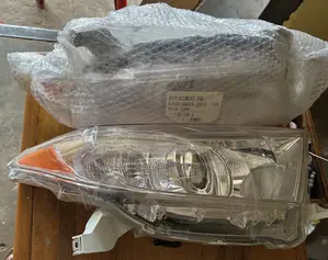 Highlander “2011,2012,2013” Headlight Pair