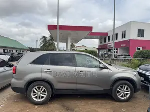 Kia Sorento 4dr SUV 2016 Gray