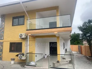 3bdrm Apartment in Asylum Down, NPP Office Area for rent