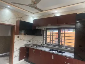 3bdrm Apartment in Asylum Down, NPP Office Area for rent