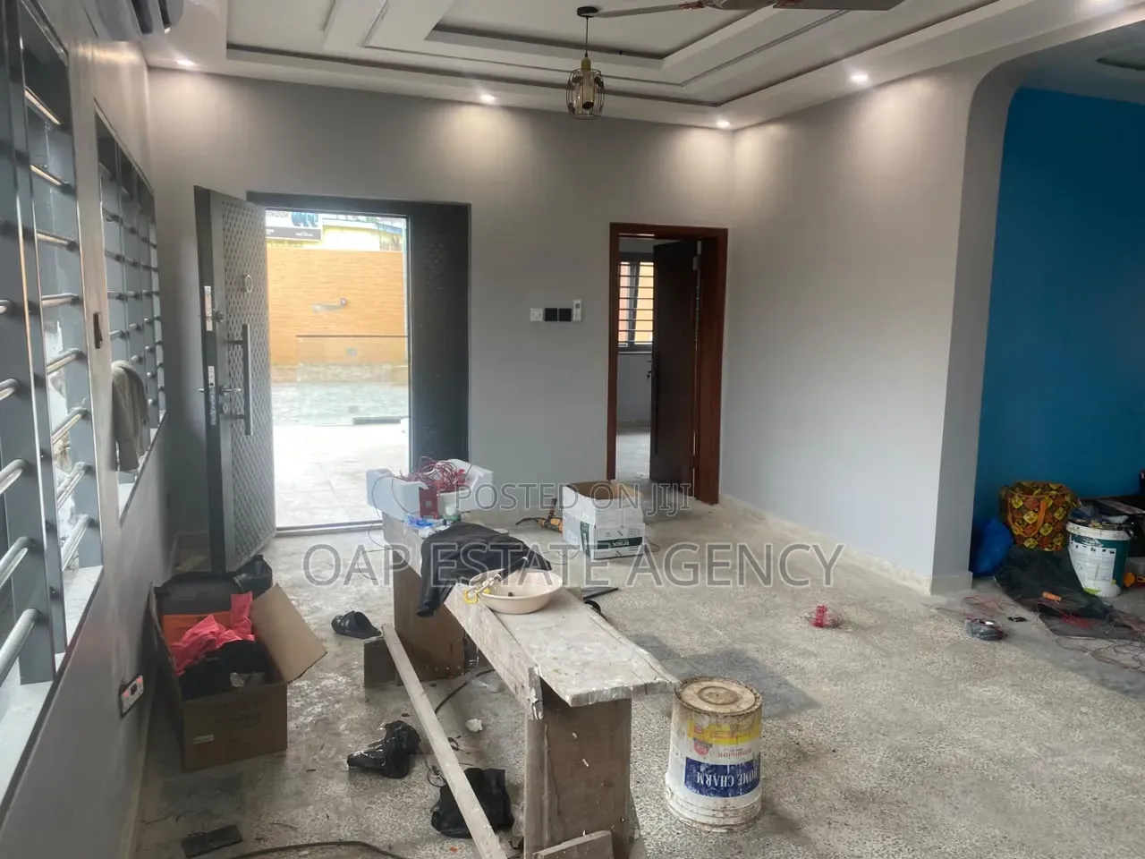 3bdrm Apartment in Asylum Down, NPP Office Area for rent