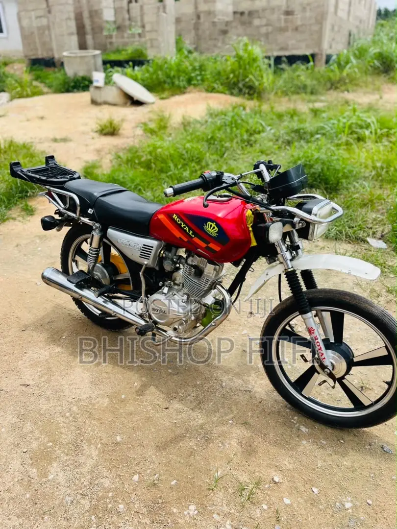 New Royal RY125 2025 Red