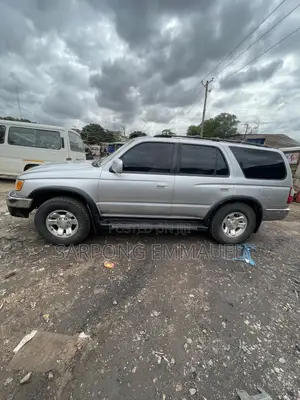 Toyota 4-Runner 2002 Silver