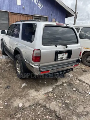 Toyota 4-Runner 2002 Silver