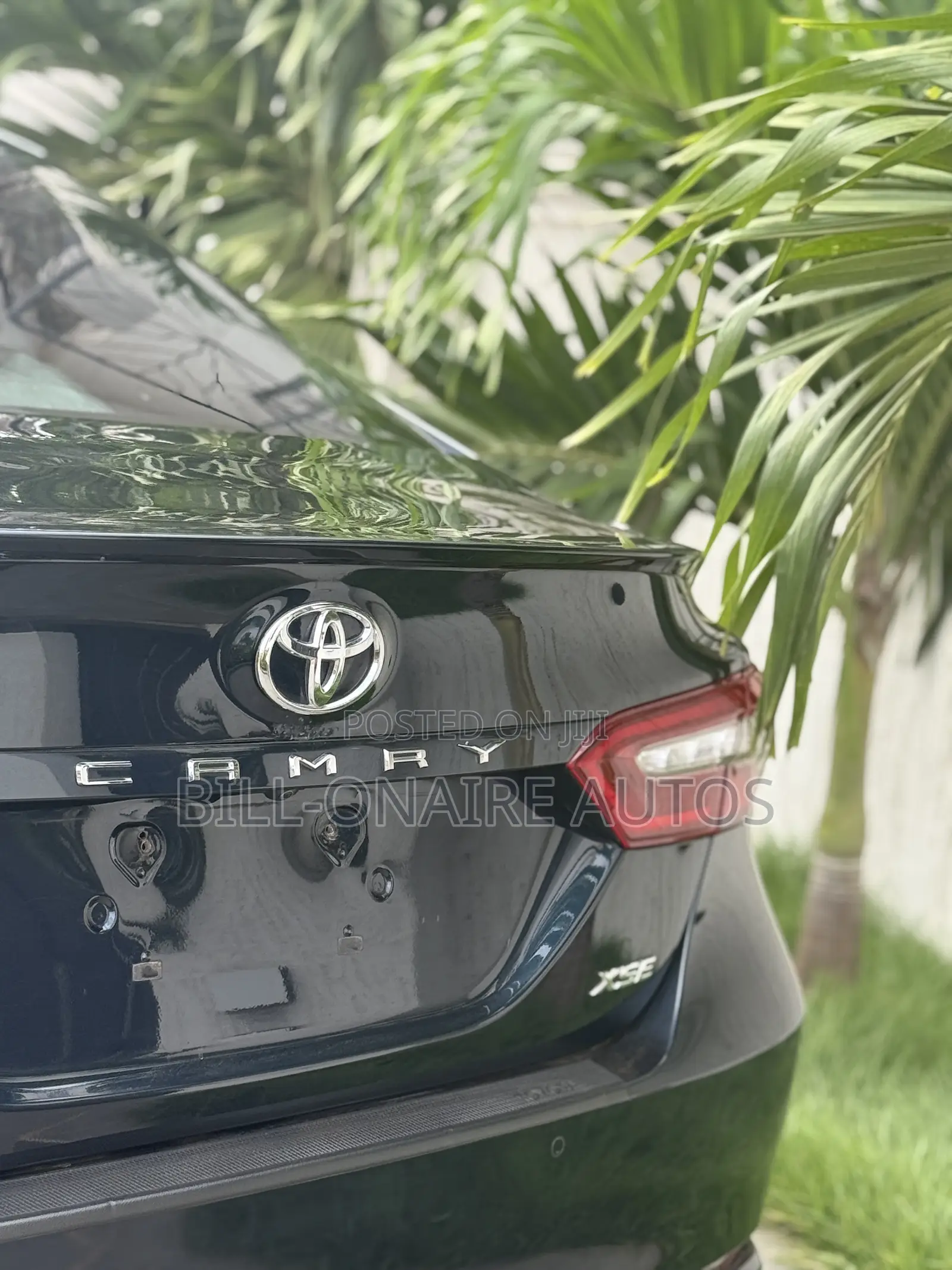 Toyota Camry XSE FWD (2.5L 4cyl 8AM) 2018 Blue