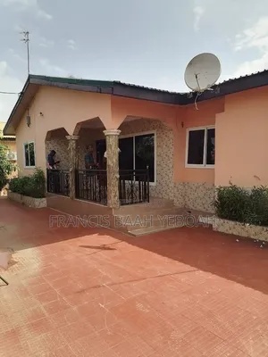3bdrm House in Shining Star Real, Accra Metropolitan for sale