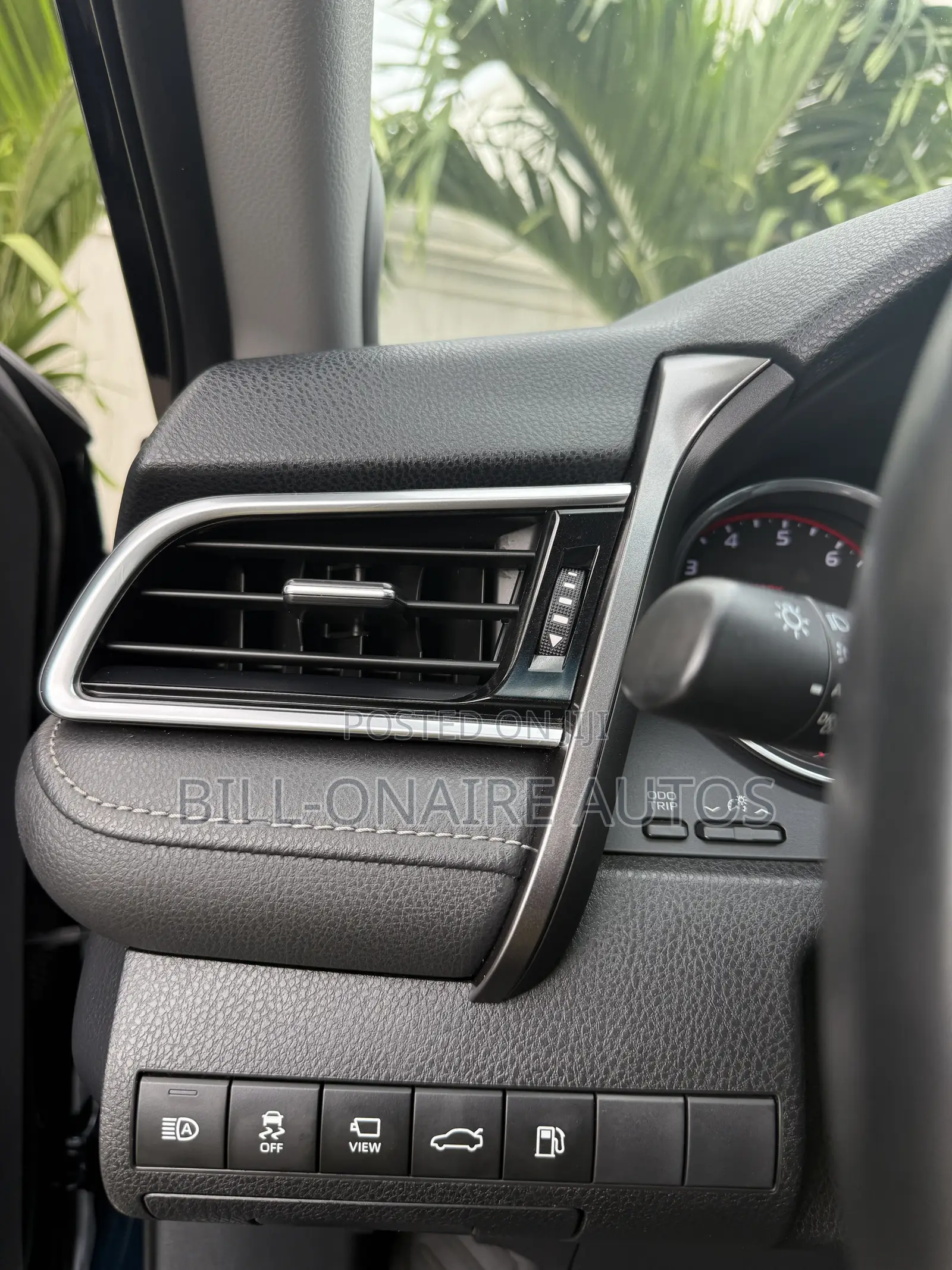 Toyota Camry XSE FWD (2.5L 4cyl 8AM) 2018 Blue