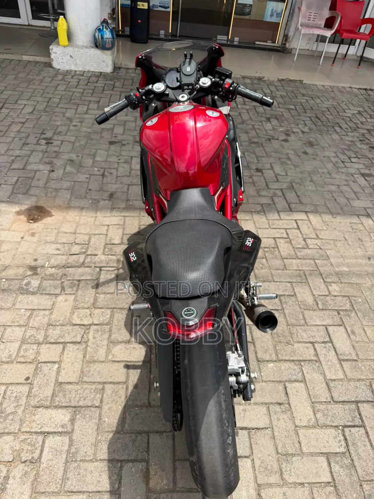 Benelli 2021 Red
