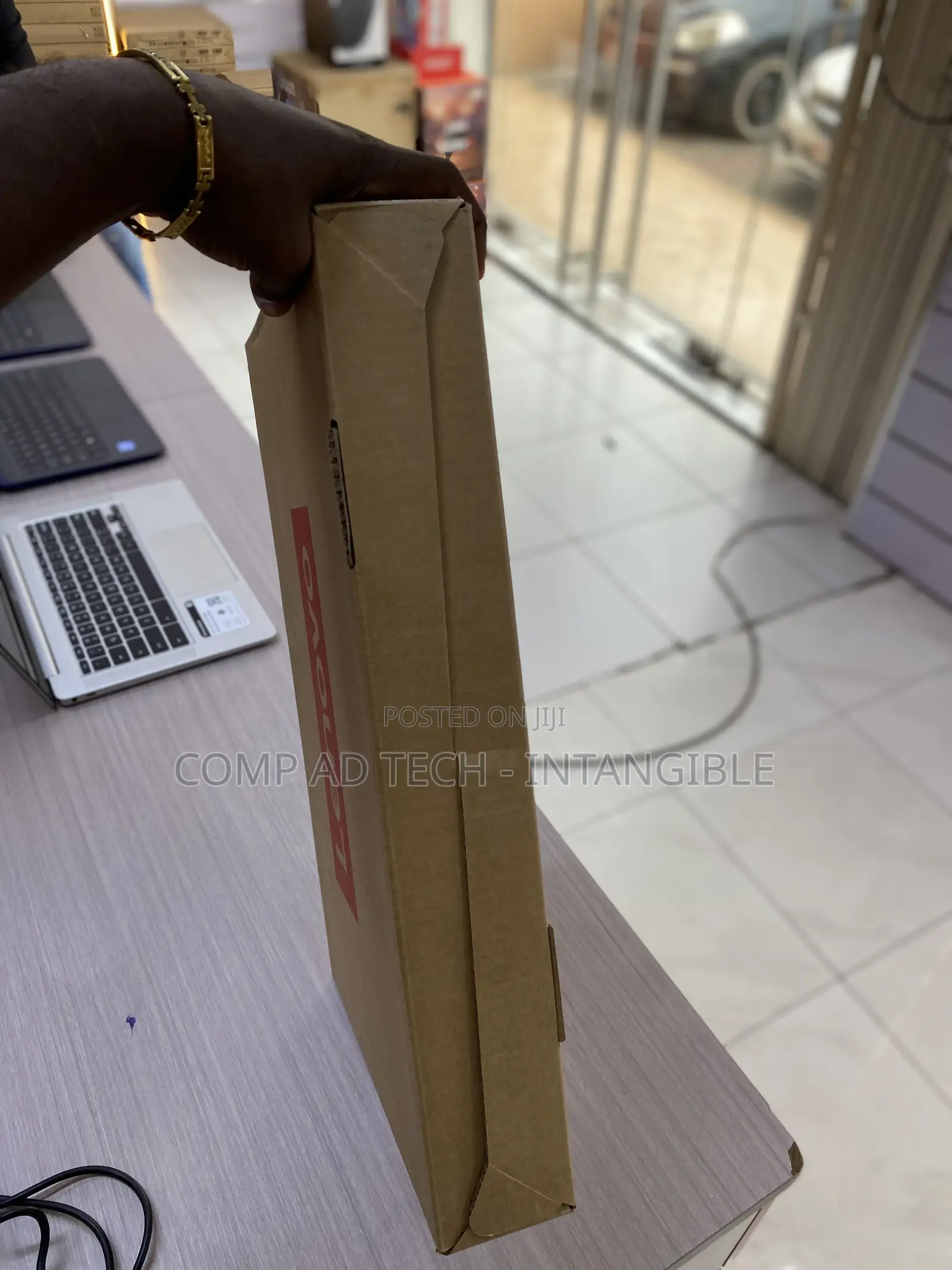 New Laptop Lenovo Ideapad 3 16GB Intel Core i5 SSD 512GB