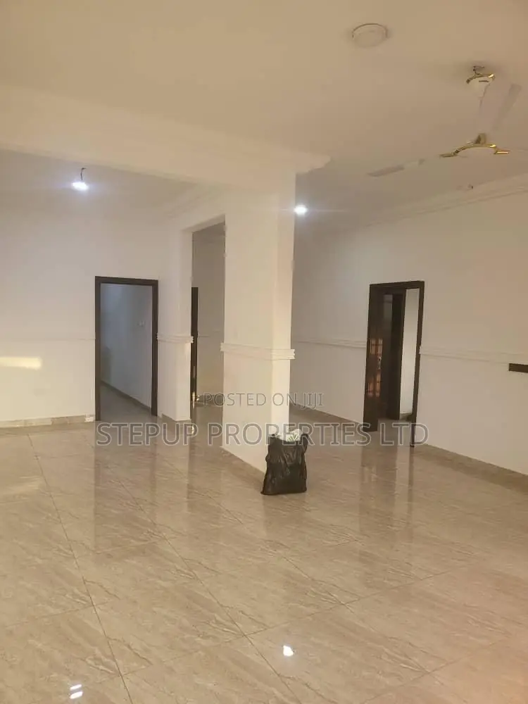 2bdrm Apartment in Ogbojo, East Legon for rent