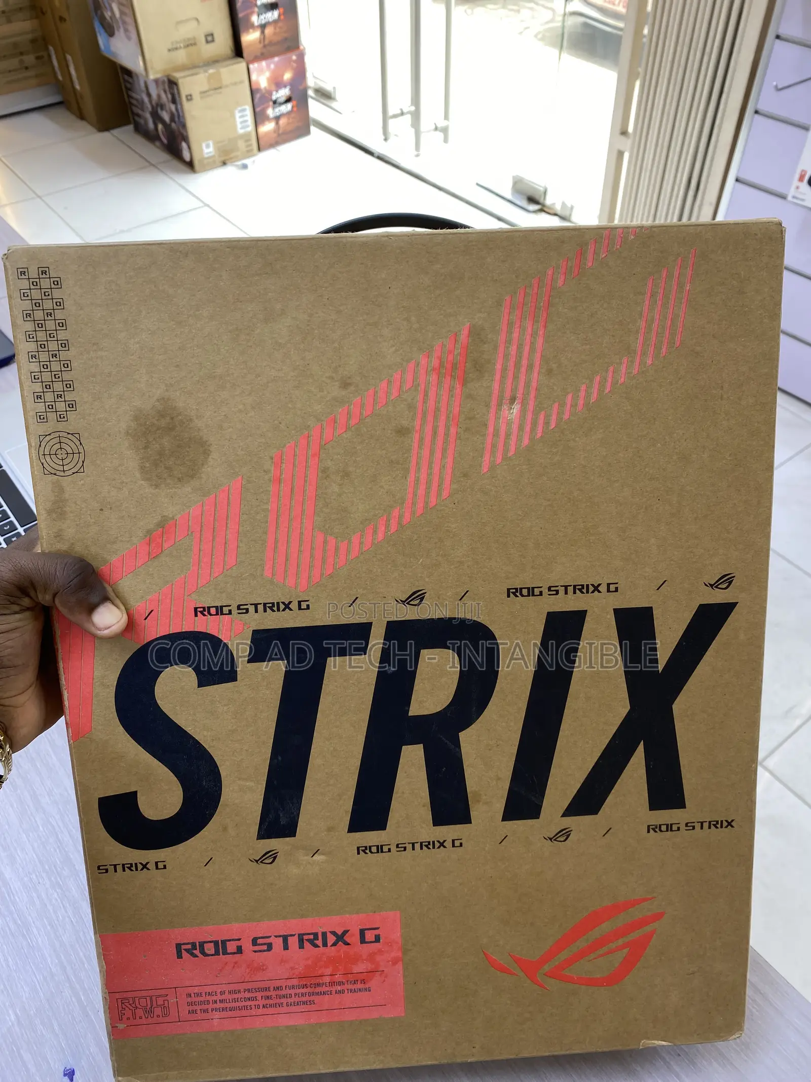 New Laptop Asus ROG Strix G17 16GB AMD Ryzen 9 SSD 1T