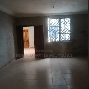 2bdrm Apartment in Born To Pray Estate, Ejisu-Juaben Municipal for rent