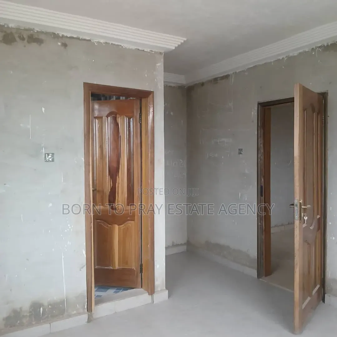 2bdrm Apartment in Born To Pray Estate, Ejisu-Juaben Municipal for rent