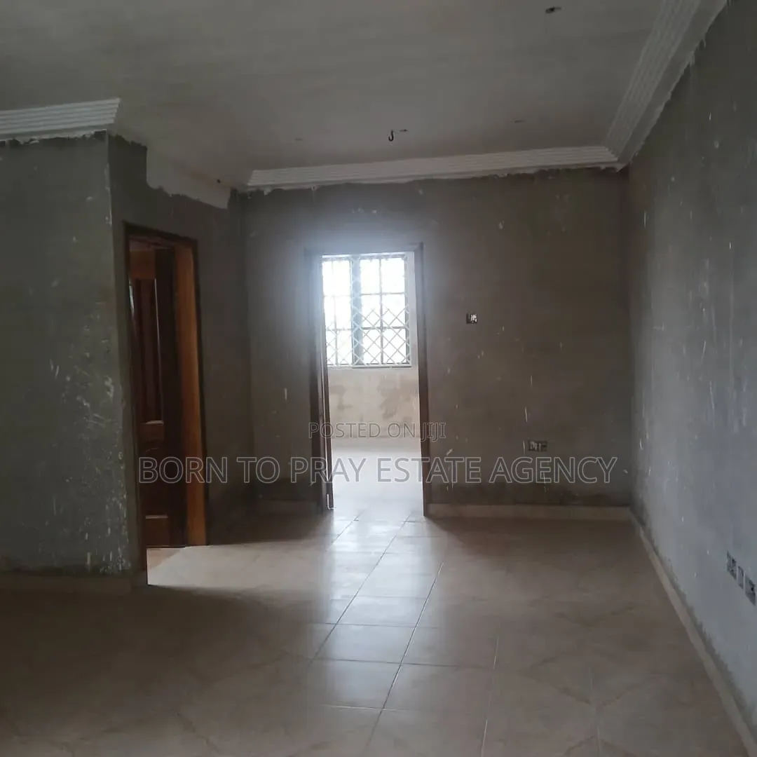 2bdrm Apartment in Born To Pray Estate, Ejisu-Juaben Municipal for rent