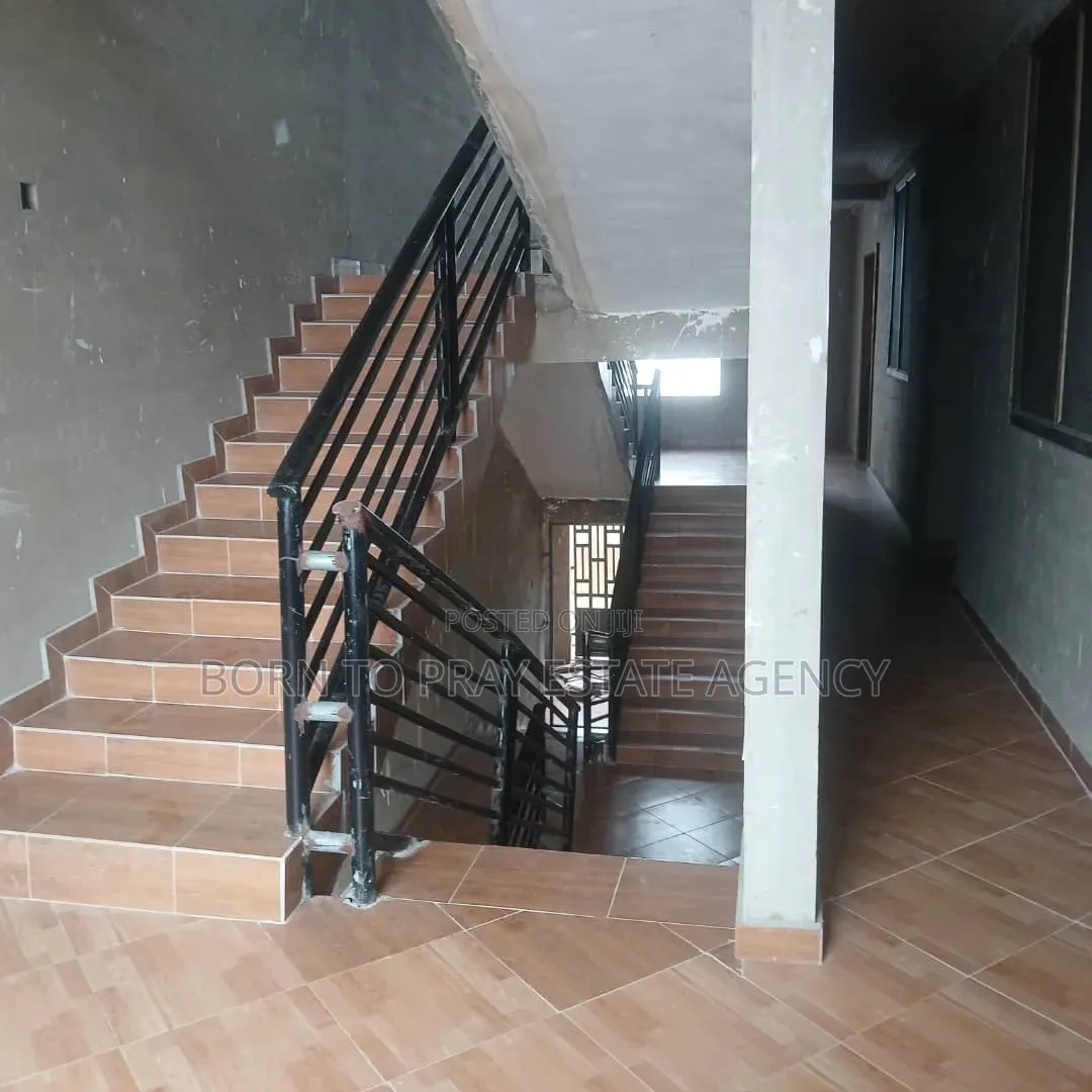 2bdrm Apartment in Born To Pray Estate, Ejisu-Juaben Municipal for rent