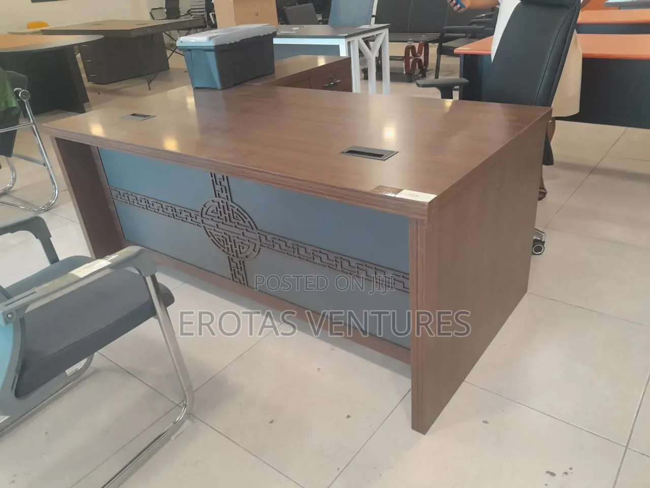 1.8m Executive L-Shape Desk