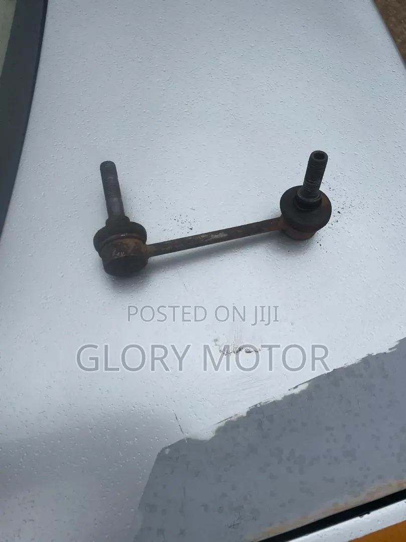 Brand New and Home Used Lower Arm and Link Bar for All Hyundai Cars