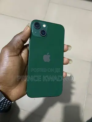 Apple iPhone 13 128 GB Green