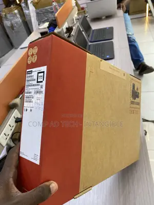 New Laptop Lenovo ThinkPad T14 16GB Intel Core Ultra 7 SSD 512GB