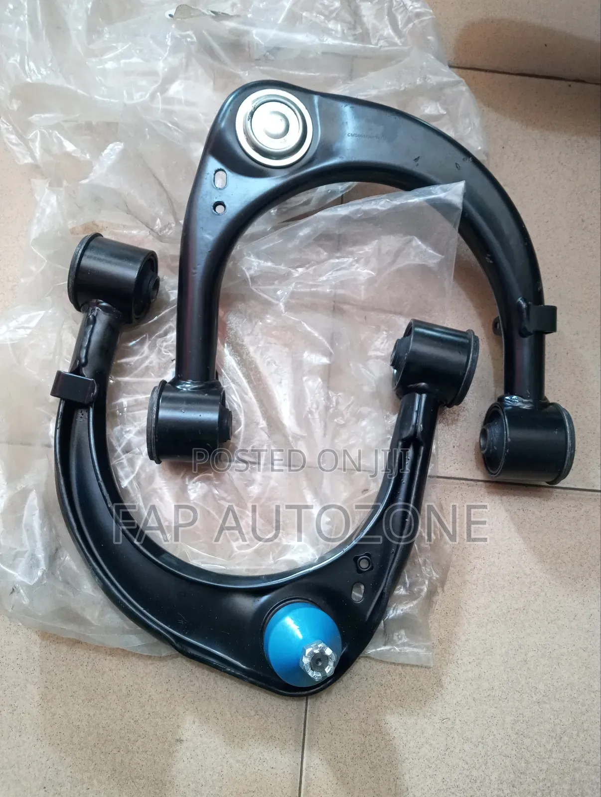 0588/0589. Original Toyota Land Cruiser Control Arm From Usa.
