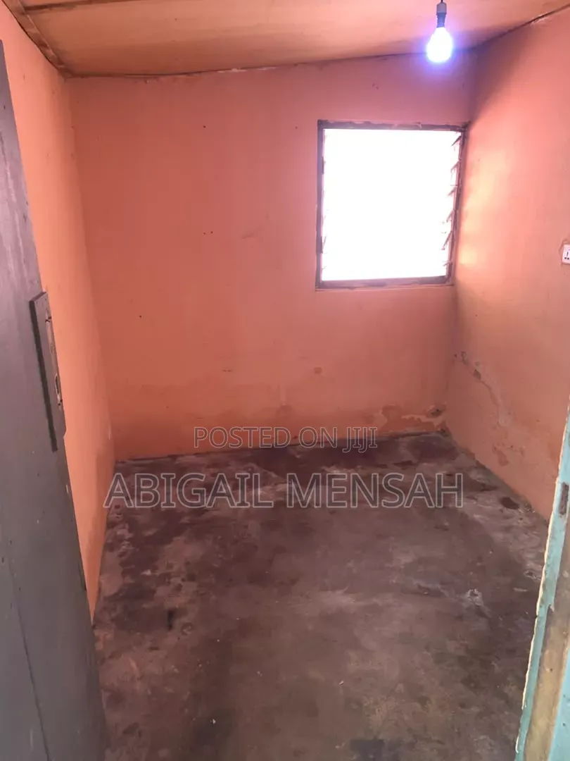 1bdrm House in Otsiame Mensah Rd, New Town for rent