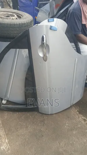 Kia Spectra 5 Door Set
