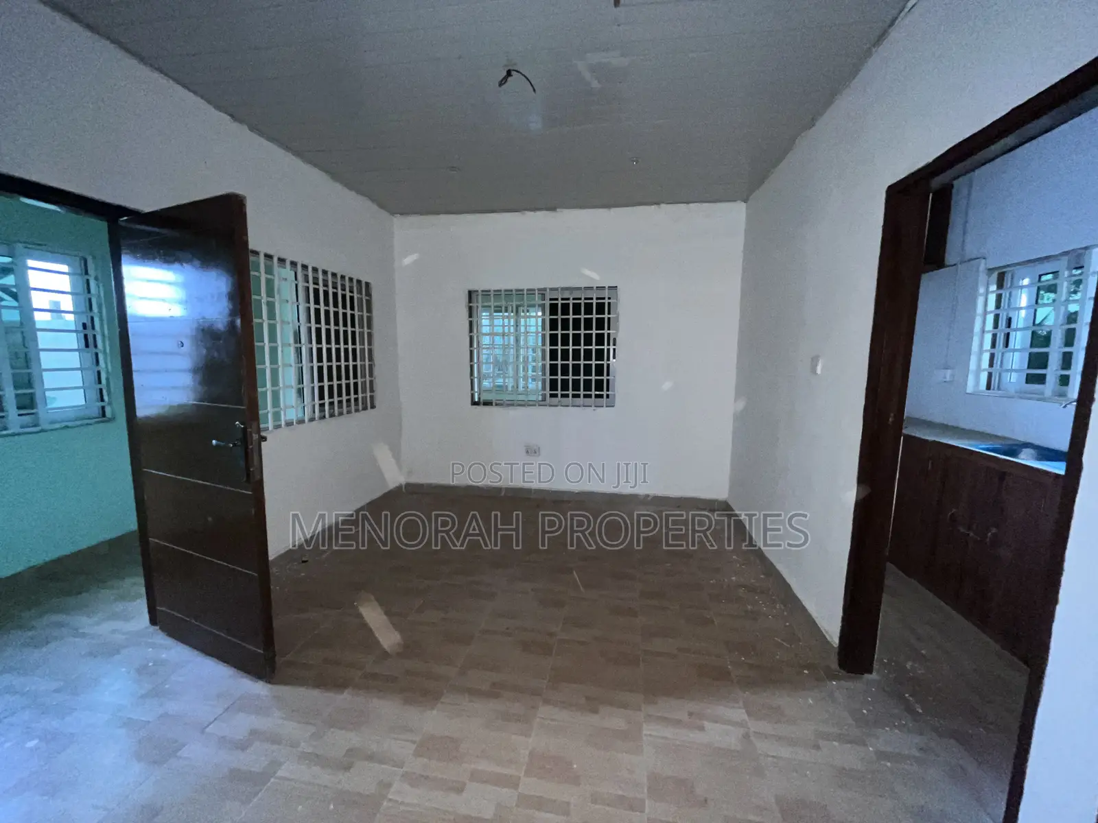 1bdrm Apartment in Adenta Amrahia for rent