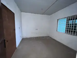 1bdrm Apartment in Adenta Amrahia for rent