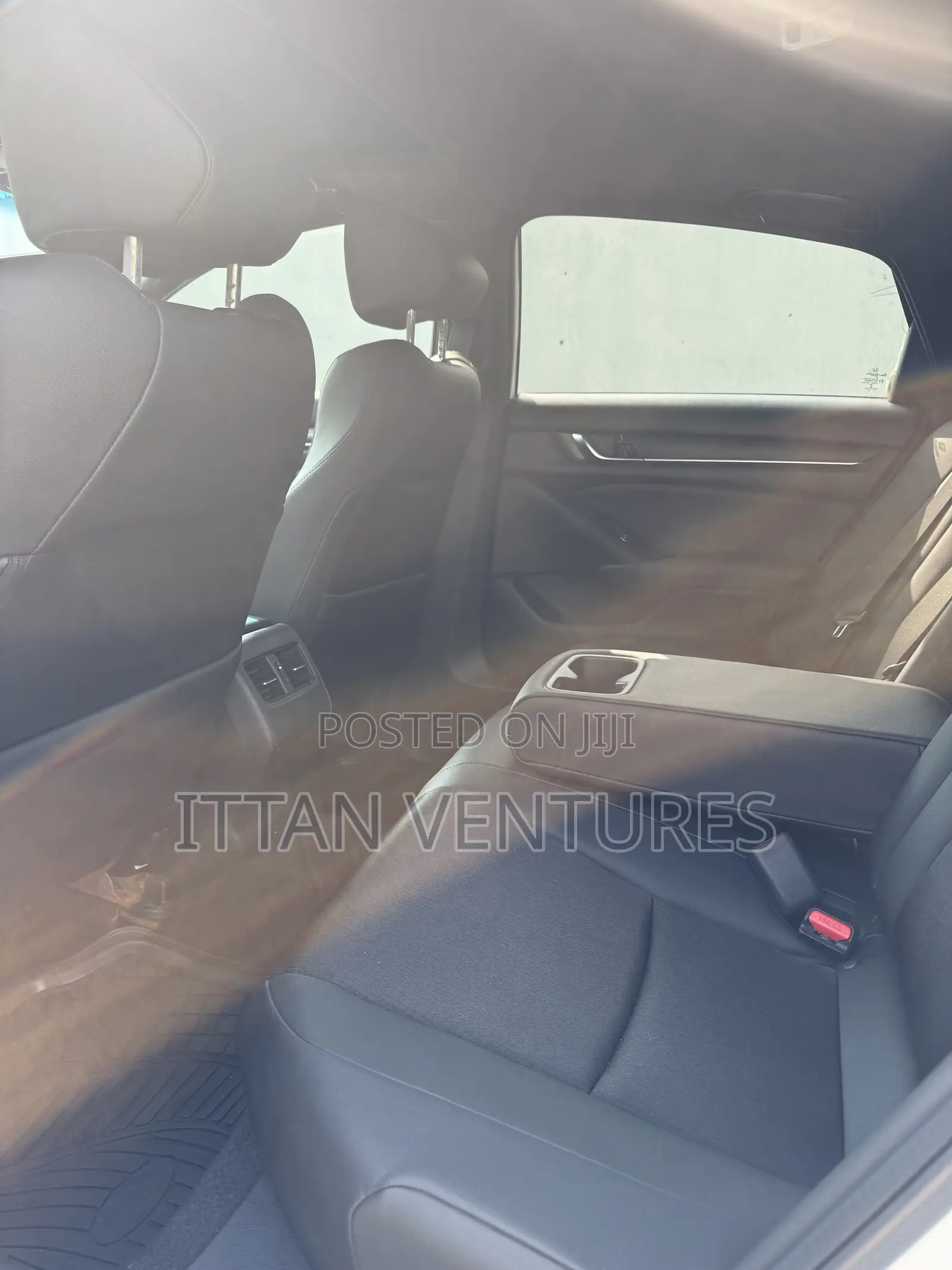 Honda Accord Sport 2.0T 2020 White