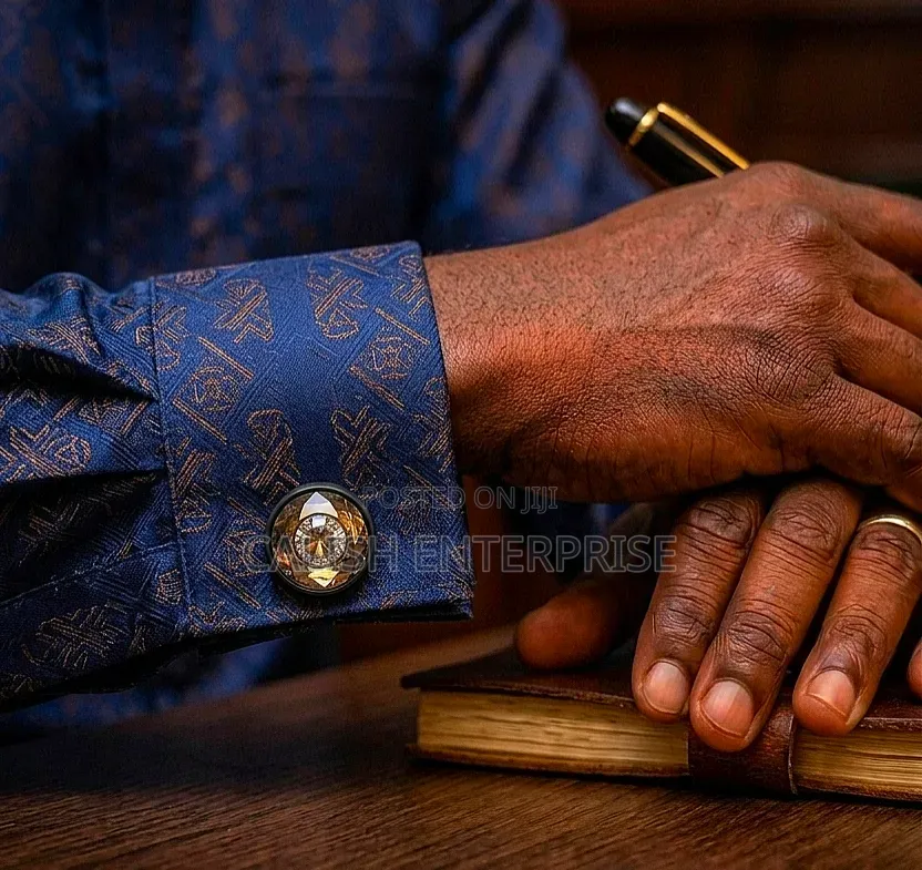 Premium Luxury Crystal Cufflinks – Elevate Your Style