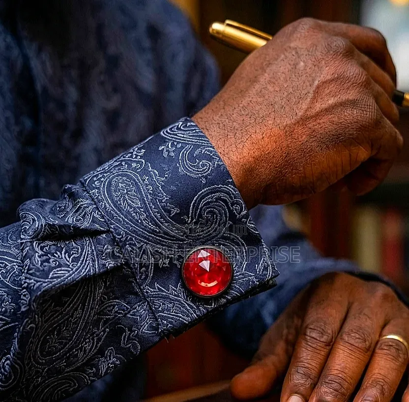 Premium Luxury Crystal Cufflinks – Elevate Your Style