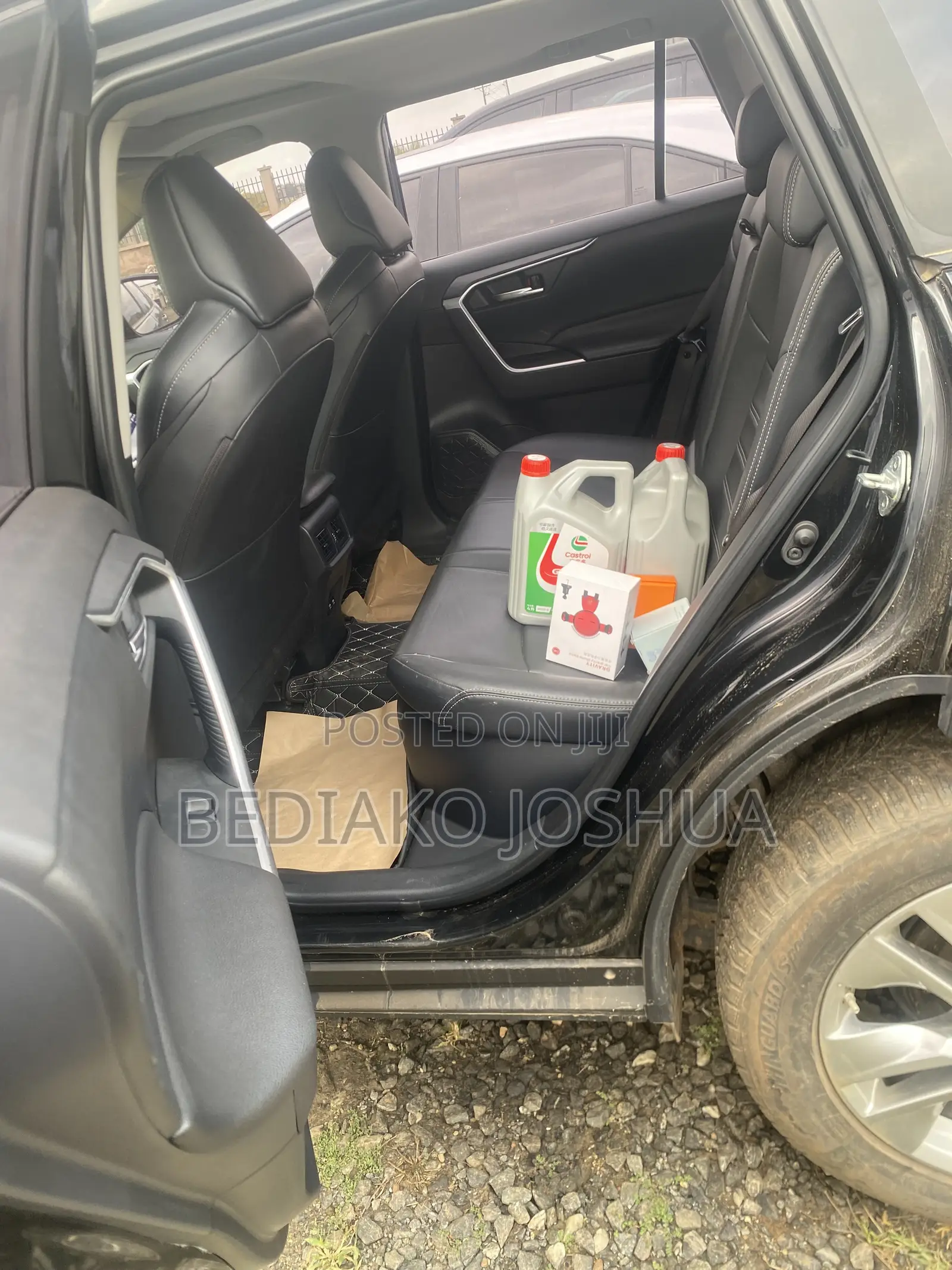 Toyota RAV4 Limited 2021 Black