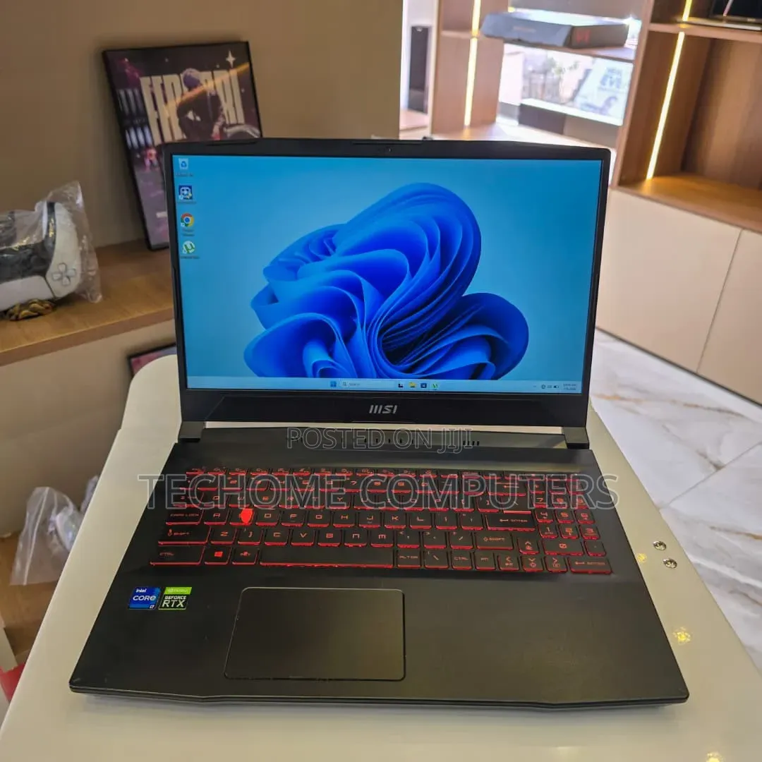 Laptop MSI Katana 15 16GB Intel Core i7 SSD 512GB