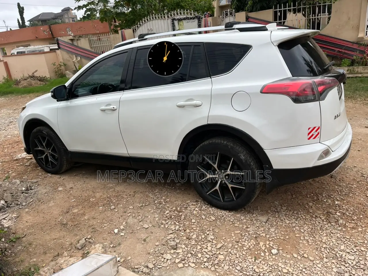 Toyota RAV4 2017 White