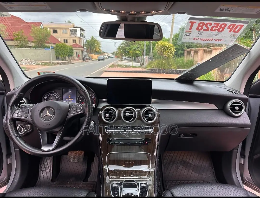 Mercedes-Benz GLC-Class 2016 Silver
