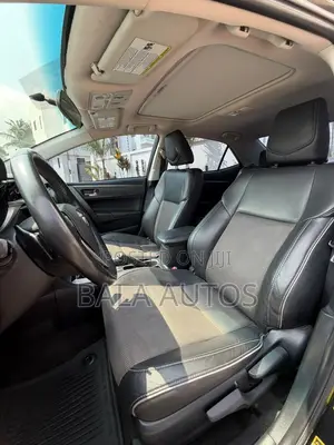 Toyota Corolla 2016 Black
