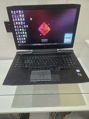 Laptop HP Omen 17 16GB Intel Core i7 SSD 128GB