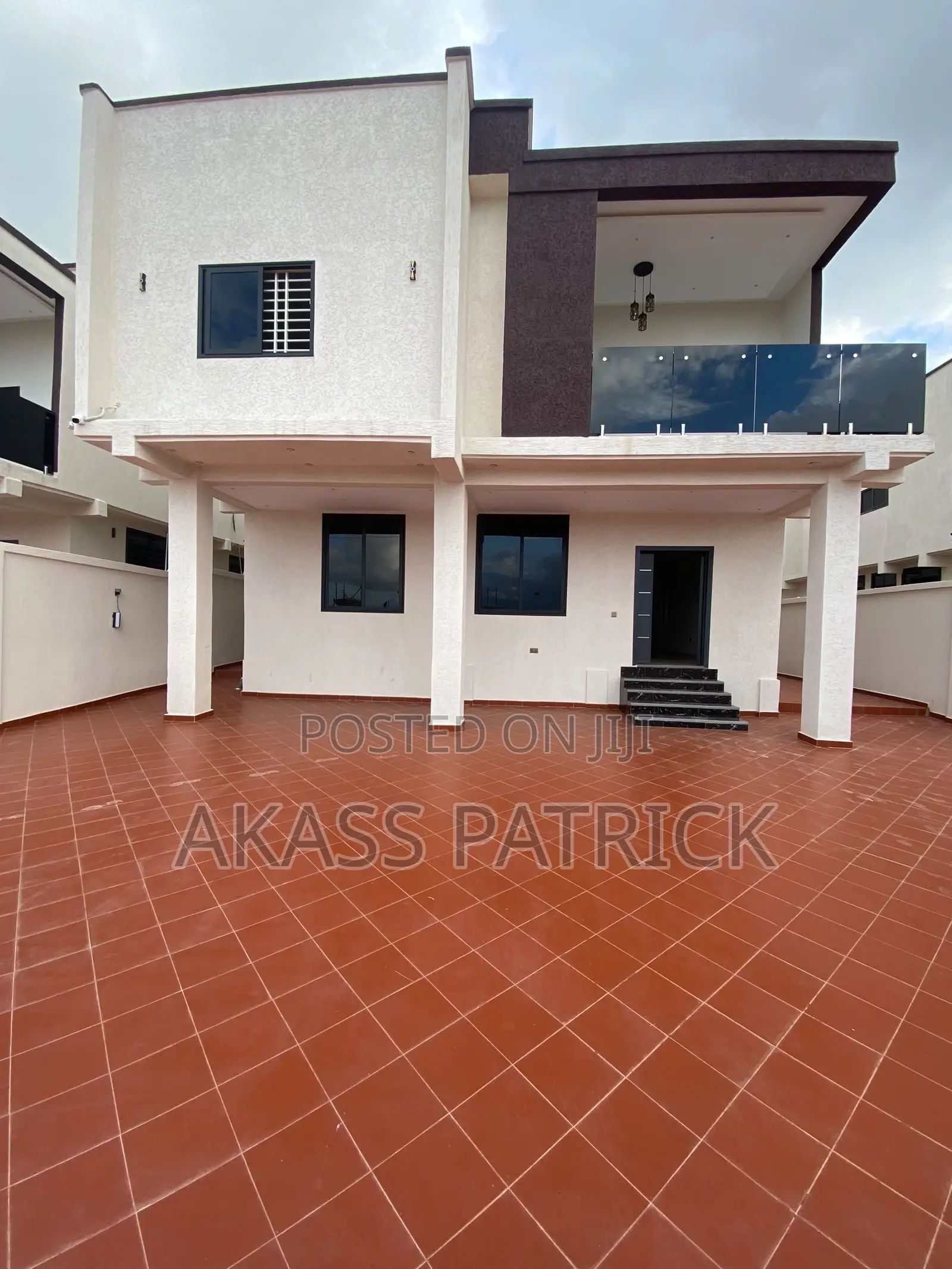 Furnished 4bdrm Mansion in Atiwma Kwanwoma for sale