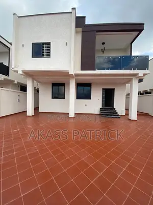 Furnished 4bdrm Mansion in Atiwma Kwanwoma for sale