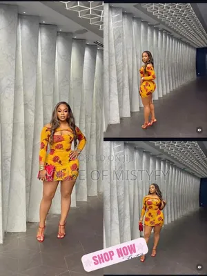 Ladies Short Gown