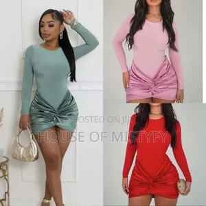 Ladies Short Gown