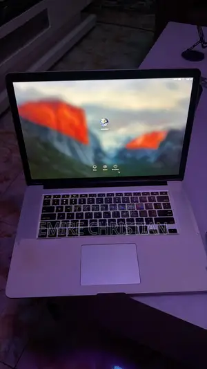 Laptop Apple MacBook Pro 2015 16GB Intel Core i7 SSD 1T