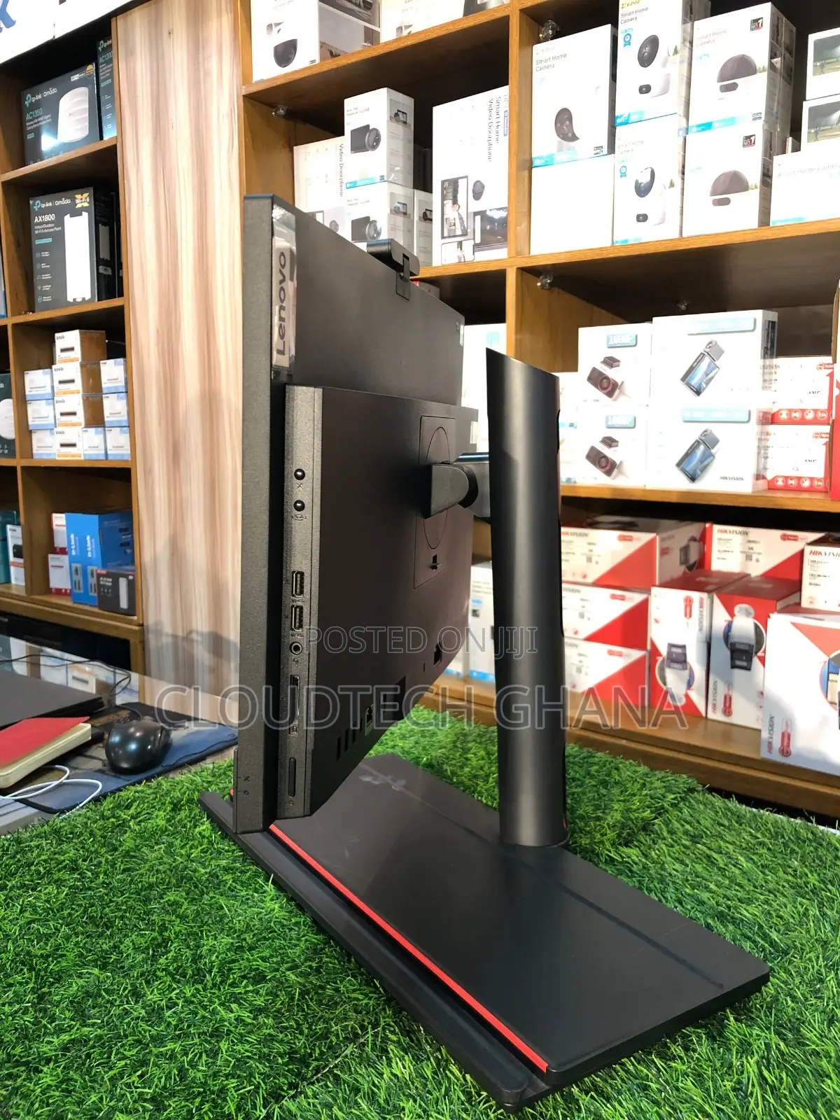 Desktop Computer Lenovo ThinkCentre M700 16GB Intel Core i5 SSD 256GB