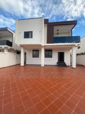 Furnished 4bdrm Mansion in Atiwma Kwanwoma for sale