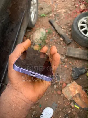 Apple iPhone 12 64 GB Purple