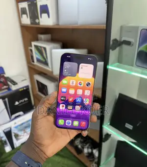 Apple iPhone 16 Pro 256 GB Gold